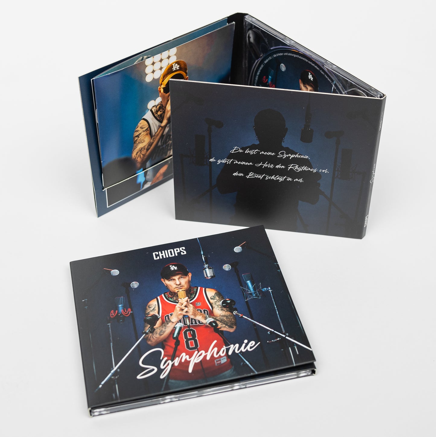 Album "Symphonie" im Digipack mit 16-seitigem Booklet.
